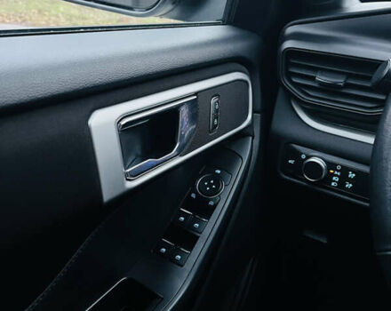 Белый Форд Эксплорер, объемом двигателя 3.3 л и пробегом 72 тыс. км за 22900 $, фото 14 на Automoto.ua