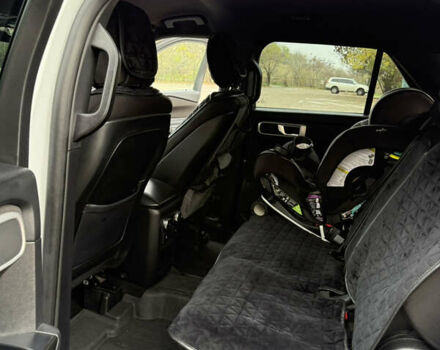 Белый Форд Эксплорер, объемом двигателя 2.26 л и пробегом 105 тыс. км за 27000 $, фото 15 на Automoto.ua