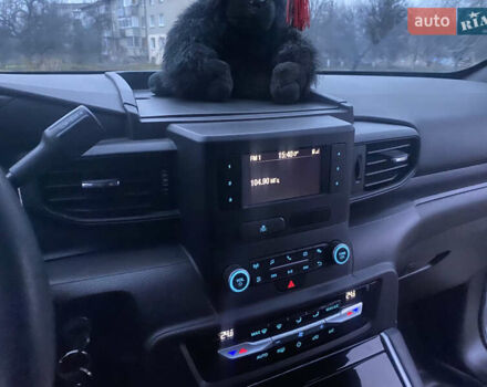 Белый Форд Эксплорер, объемом двигателя 3 л и пробегом 90 тыс. км за 22100 $, фото 5 на Automoto.ua