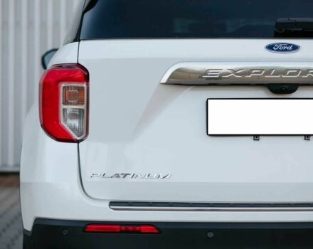 Белый Форд Эксплорер, объемом двигателя 2.3 л и пробегом 80 тыс. км за 16850 $, фото 5 на Automoto.ua