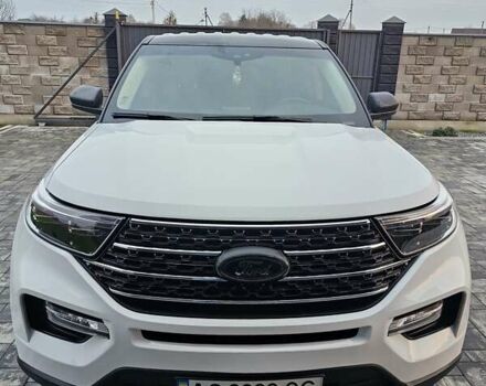 Білий Форд Експлорер, об'ємом двигуна 2.26 л та пробігом 40 тис. км за 27500 $, фото 1 на Automoto.ua
