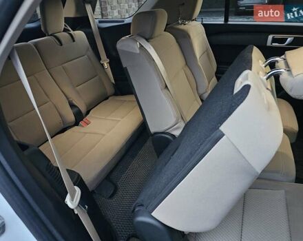 Білий Форд Експлорер, об'ємом двигуна 2.26 л та пробігом 40 тис. км за 27500 $, фото 11 на Automoto.ua