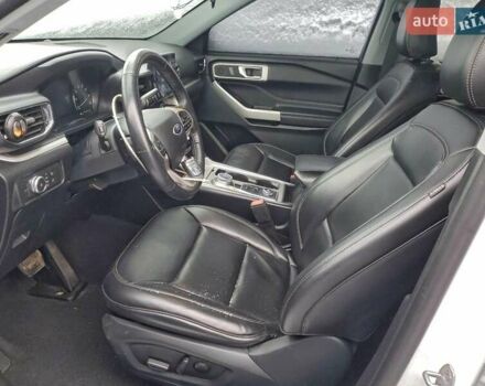 Белый Форд Эксплорер, объемом двигателя 2.26 л и пробегом 61 тыс. км за 6900 $, фото 6 на Automoto.ua