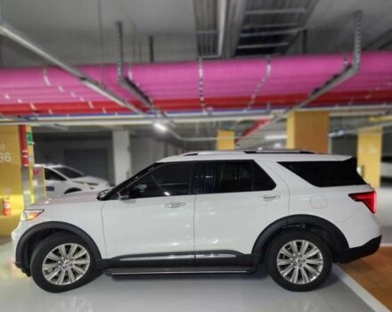 Белый Форд Эксплорер, объемом двигателя 2.3 л и пробегом 79 тыс. км за 15029 $, фото 2 на Automoto.ua