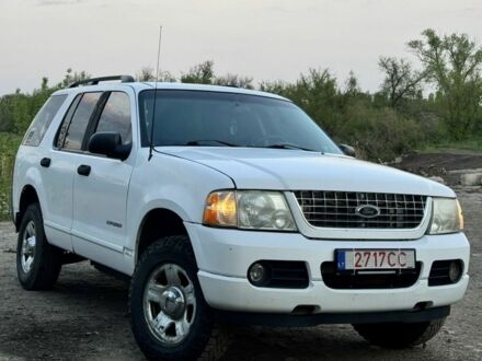 Форд Эксплорер 2002 в Дружковке на Automoto.ua Белый Форд Эксплорер, объемом двигателя 4 л и пробегом 220 тыс. км за 3500 $, фото 1 на Automoto.ua