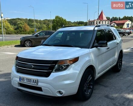 Білий Форд Експлорер, об'ємом двигуна 2 л та пробігом 240 тис. км за 11900 $, фото 1 на Automoto.ua