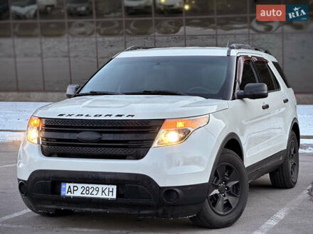 Форд Эксплорер 2011 в Запорожье на Automoto.ua Белый Форд Эксплорер, объемом двигателя 2 л и пробегом 322 тыс. км за 11999 $, фото 1 на Automoto.ua