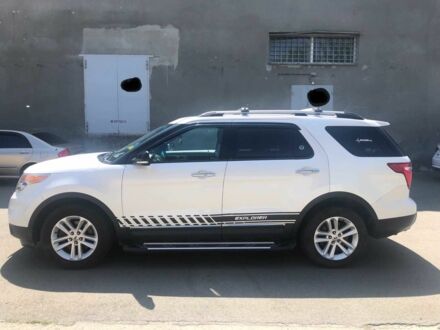 Білий Форд Експлорер, об'ємом двигуна 3.5 л та пробігом 239 тис. км за 15200 $, фото 1 на Automoto.ua