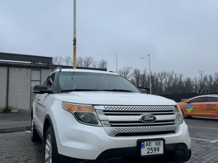 Форд Експлорер 2014 у Дніпро (Дніпропетровську) на Automoto.ua Білий Форд Експлорер, об'ємом двигуна 3.5 л та пробігом 194 тис. км за 13900 $, фото 1 на Automoto.ua