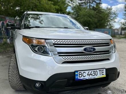 Форд Эксплорер 2015 в Львове на Automoto.ua Белый Форд Эксплорер, объемом двигателя 3.5 л и пробегом 183 тыс. км за 17500 $, фото 1 на Automoto.ua