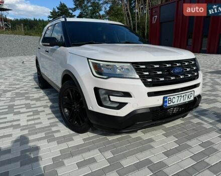 Белый Форд Эксплорер, объемом двигателя 3.5 л и пробегом 164 тыс. км за 18999 $, фото 1 на Automoto.ua