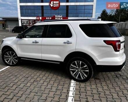 Белый Форд Эксплорер, объемом двигателя 3.5 л и пробегом 65 тыс. км за 26500 $, фото 1 на Automoto.ua