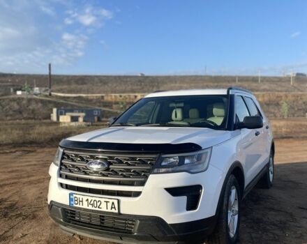 Белый Форд Эксплорер, объемом двигателя 3.5 л и пробегом 177 тыс. км за 17980 $, фото 1 на Automoto.ua