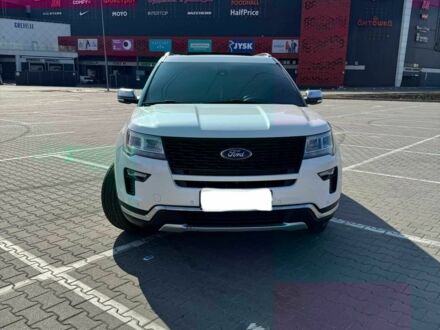 Белый Форд Эксплорер, объемом двигателя 3.5 л и пробегом 135 тыс. км за 30500 $, фото 1 на Automoto.ua