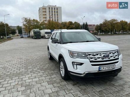 Форд Эксплорер 2019 в Черкассах на Automoto.ua Белый Форд Эксплорер, объемом двигателя 3.5 л и пробегом 169 тыс. км за 18900 $, фото 1 на Automoto.ua