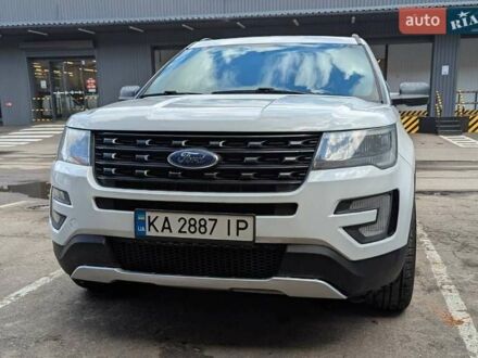 Форд Експлорер 2019 у Києві на Automoto.ua Білий Форд Експлорер, об'ємом двигуна 3.73 л та пробігом 216 тис. км за 14200 $, фото 1 на Automoto.ua