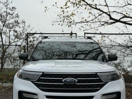 Білий Форд Експлорер, об'ємом двигуна 2.3 л та пробігом 106 тис. км за 27000 $, фото 1 на Automoto.ua