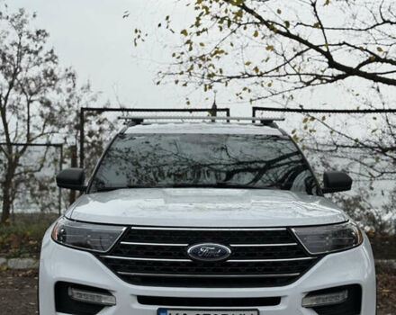 Белый Форд Эксплорер, объемом двигателя 2.26 л и пробегом 105 тыс. км за 27000 $, фото 1 на Automoto.ua