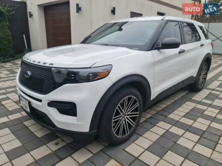 Форд Експлорер 2022 у Черкасах на Automoto.ua Білий Форд Експлорер, об'ємом двигуна 3.34 л та пробігом 23 тис. км за 31500 $, фото 1 на Automoto.ua