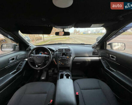 Бежевый Форд Эксплорер, объемом двигателя 3.7 л и пробегом 219 тыс. км за 22000 $, фото 9 на Automoto.ua