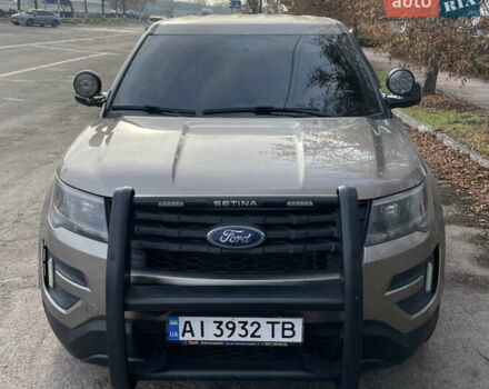 Бежевый Форд Эксплорер, объемом двигателя 3.7 л и пробегом 219 тыс. км за 22000 $, фото 5 на Automoto.ua