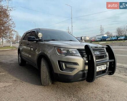 Бежевый Форд Эксплорер, объемом двигателя 3.7 л и пробегом 219 тыс. км за 22000 $, фото 1 на Automoto.ua