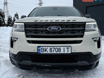 Бежевий Форд Експлорер, об'ємом двигуна 3.5 л та пробігом 64 тис. км за 18900 $, фото 1 на Automoto.ua