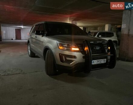 Бежевый Форд Эксплорер, объемом двигателя 3.7 л и пробегом 219 тыс. км за 19600 $, фото 1 на Automoto.ua