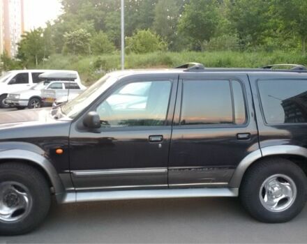 Черный Форд Эксплорер, объемом двигателя 4 л и пробегом 440 тыс. км за 3000 $, фото 2 на Automoto.ua