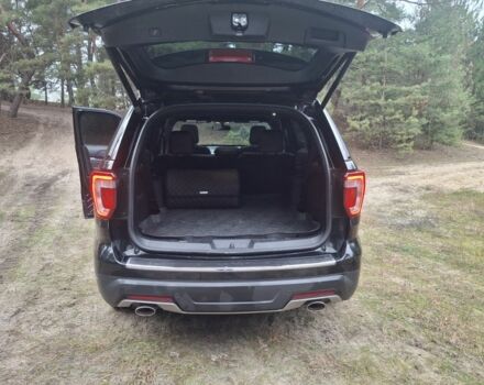 Черный Форд Эксплорер, объемом двигателя 3.5 л и пробегом 72 тыс. км за 23500 $, фото 12 на Automoto.ua