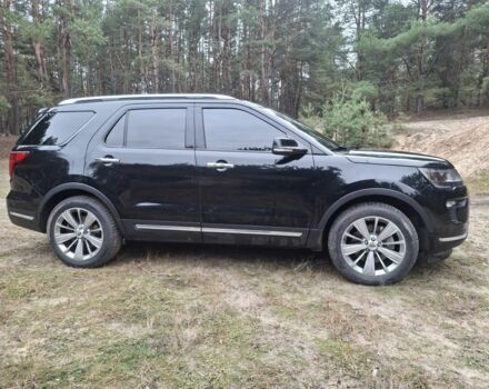 Черный Форд Эксплорер, объемом двигателя 3.5 л и пробегом 72 тыс. км за 23500 $, фото 4 на Automoto.ua