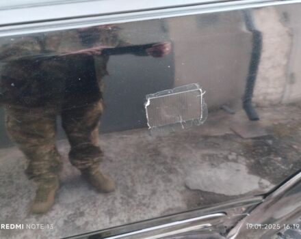 Черный Форд Эксплорер, объемом двигателя 4 л и пробегом 328 тыс. км за 1700 $, фото 12 на Automoto.ua