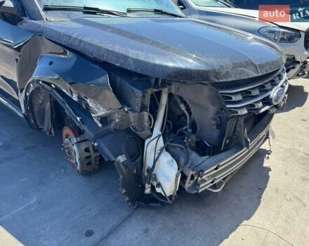 Чорний Форд Експлорер, об'ємом двигуна 3.5 л та пробігом 255 тис. км за 10100 $, фото 8 на Automoto.ua