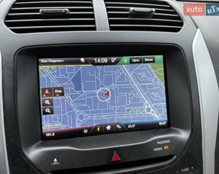 Черный Форд Эксплорер, объемом двигателя 3.5 л и пробегом 205 тыс. км за 13000 $, фото 4 на Automoto.ua