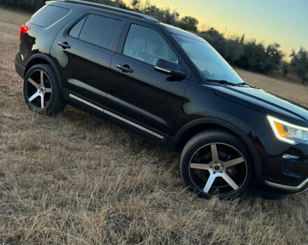 Чорний Форд Експлорер, об'ємом двигуна 3.5 л та пробігом 90 тис. км за 17500 $, фото 5 на Automoto.ua