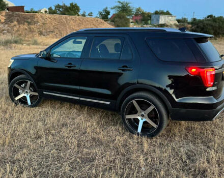 Чорний Форд Експлорер, об'ємом двигуна 3.5 л та пробігом 90 тис. км за 17500 $, фото 3 на Automoto.ua