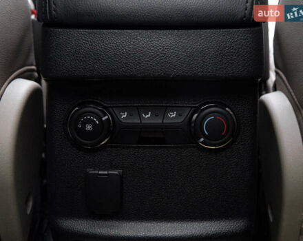 Чорний Форд Експлорер, об'ємом двигуна 3.5 л та пробігом 284 тис. км за 12700 $, фото 10 на Automoto.ua