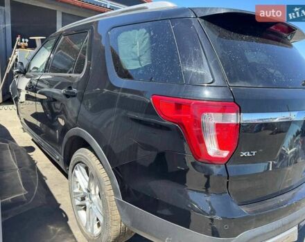 Чорний Форд Експлорер, об'ємом двигуна 3.5 л та пробігом 255 тис. км за 10100 $, фото 4 на Automoto.ua