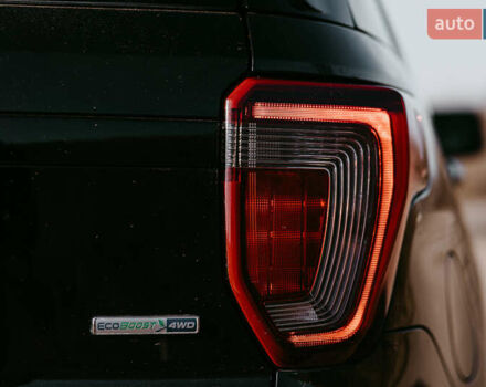 Черный Форд Эксплорер, объемом двигателя 3.5 л и пробегом 175 тыс. км за 23932 $, фото 8 на Automoto.ua