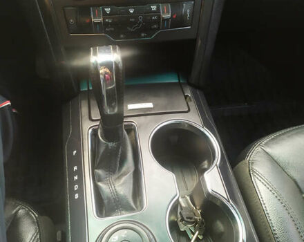 Чорний Форд Експлорер, об'ємом двигуна 3.5 л та пробігом 167 тис. км за 18500 $, фото 9 на Automoto.ua