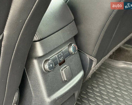 Черный Форд Эксплорер, объемом двигателя 2.3 л и пробегом 178 тыс. км за 13990 $, фото 14 на Automoto.ua