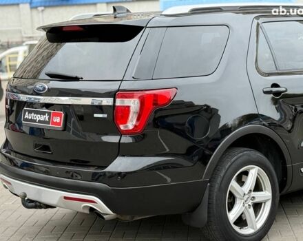 Черный Форд Эксплорер, объемом двигателя 2.3 л и пробегом 178 тыс. км за 13990 $, фото 7 на Automoto.ua