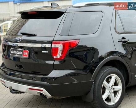 Черный Форд Эксплорер, объемом двигателя 2.3 л и пробегом 178 тыс. км за 13990 $, фото 7 на Automoto.ua