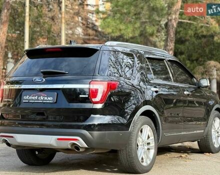 Черный Форд Эксплорер, объемом двигателя 3.5 л и пробегом 208 тыс. км за 21499 $, фото 8 на Automoto.ua
