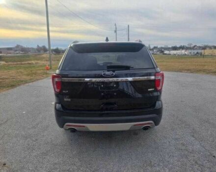 Черный Форд Эксплорер, объемом двигателя 2.3 л и пробегом 89 тыс. км за 4000 $, фото 5 на Automoto.ua