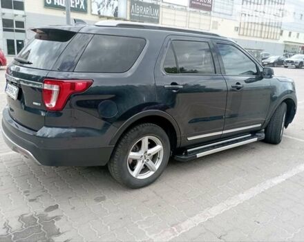 Черный Форд Эксплорер, объемом двигателя 2.3 л и пробегом 125 тыс. км за 17900 $, фото 3 на Automoto.ua