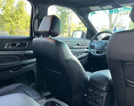 Черный Форд Эксплорер, объемом двигателя 3.5 л и пробегом 87 тыс. км за 24500 $, фото 37 на Automoto.ua