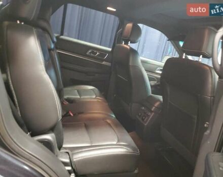 Черный Форд Эксплорер, объемом двигателя 3.5 л и пробегом 132 тыс. км за 3000 $, фото 10 на Automoto.ua