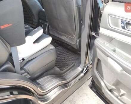 Чорний Форд Експлорер, об'ємом двигуна 3.5 л та пробігом 140 тис. км за 25000 $, фото 25 на Automoto.ua