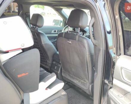 Чорний Форд Експлорер, об'ємом двигуна 3.5 л та пробігом 140 тис. км за 25000 $, фото 26 на Automoto.ua